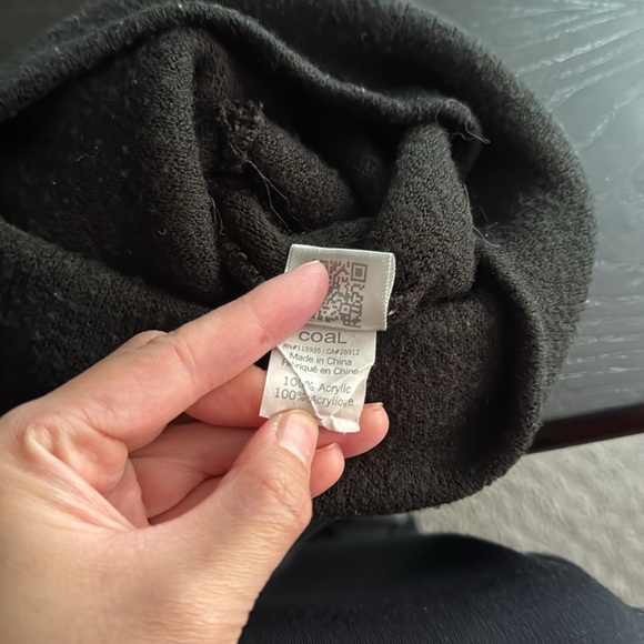 Coal Black Beanie - Unisex - Picture 4 of 4